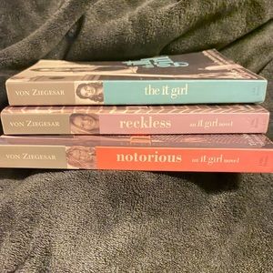 -Von Ziegesar Book Bundle-